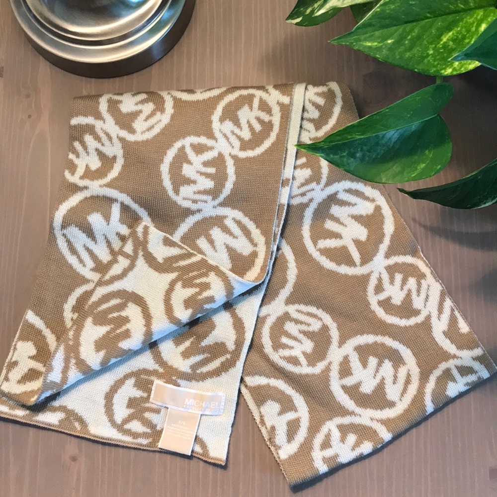 Michael Kors Scarf Never Worn